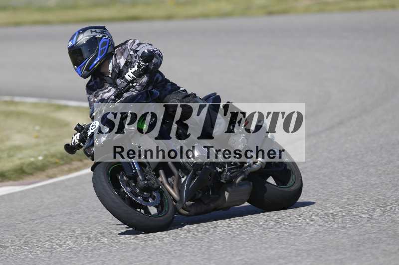 /01 02.04.2026 MAZ ADR/Gruppe gelb Gruppe gruen/38